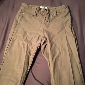Green jeggings
